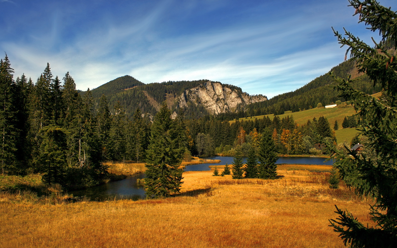 爱游戏体育平台-日本男足逆转获胜，士气大振，日本男足出线形势